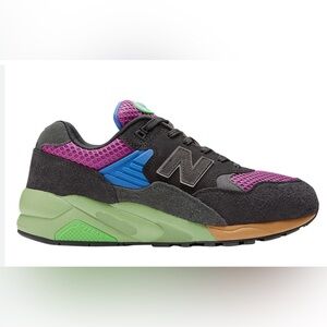 New Balance MT580 M8 W 9.5 used great condition unisex